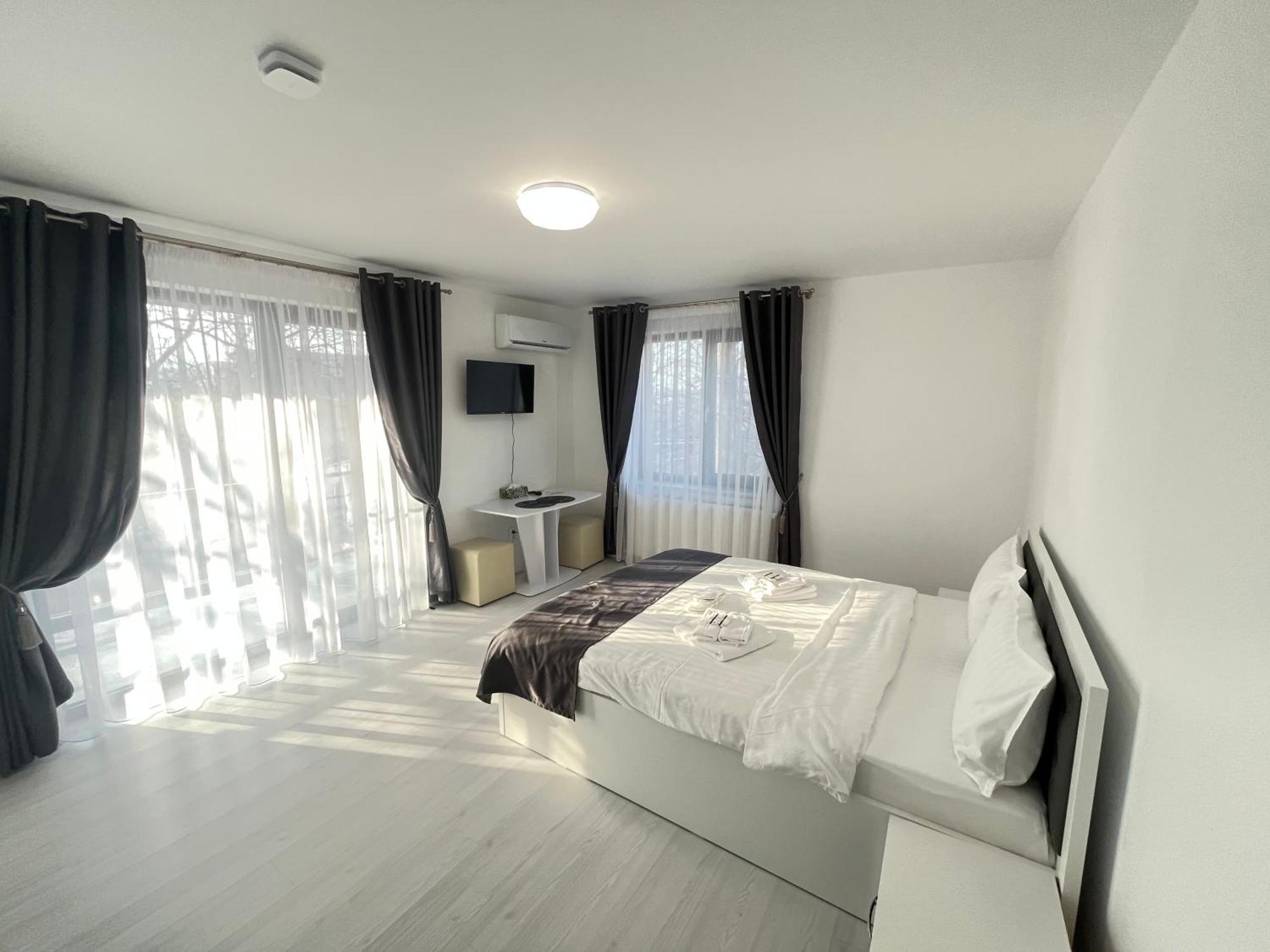 Hotel Palas Grand View Iasi Exterior foto